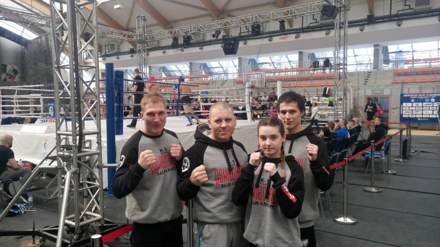 KICK-BOXING. Podwójne wicemistrzostwo Polski dla oświęcimian