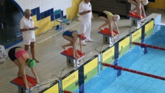 Kolejne sukcesy pływaków UKS „Sokół” Kęty