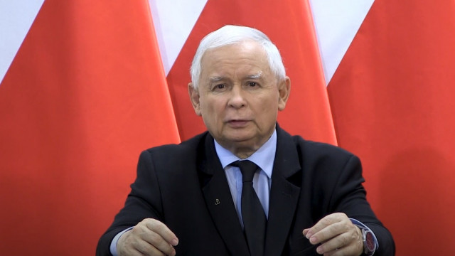 KRAJ. Jarosław Kaczyński wzywa wszystkich do obrony Kościoła