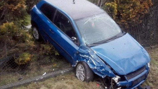 Kraksa fiatów podczas wyprzedzania w Bulowicach – FOTO