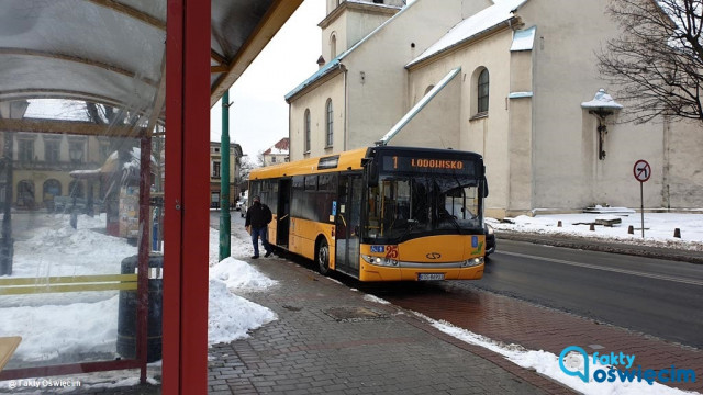 Ledowe wyświetlacze na czterech przystankach autobusowych