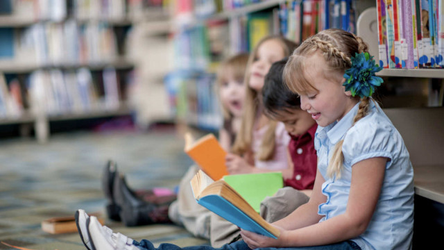 Letnia Szkoły Magii w kęckiej bibliotece