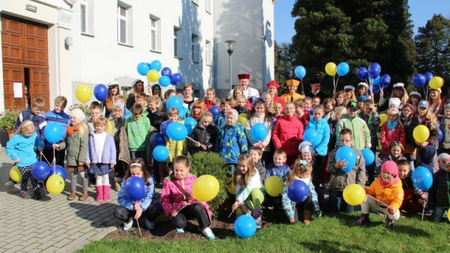 &quot;Lodowe eksperymenty&quot; na Uniwersytecie Dziecięcym.