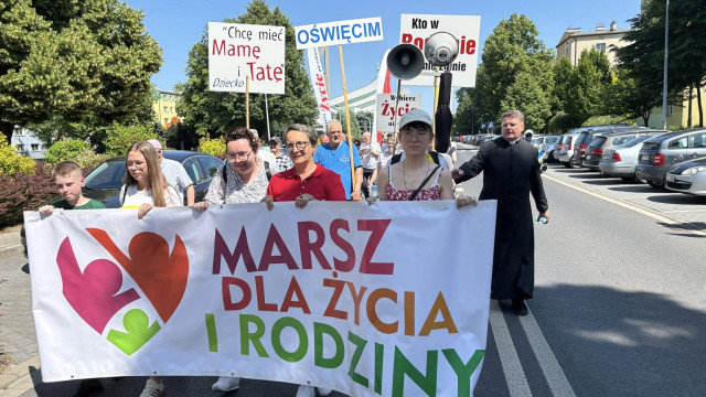 Marsz dla Życia i Rodziny 2025 przeszedł ulicami Oświęcimia