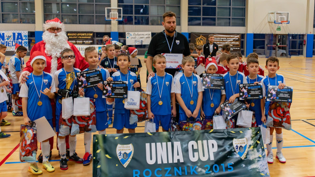 Mikołajkowy Turniej UNIA CUP 2024: Święto Piłki Nożnej w Oświęcimiu