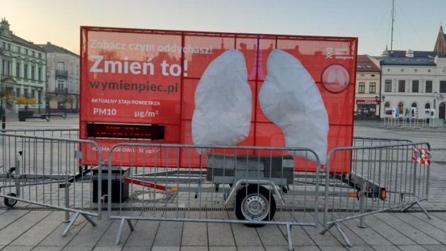 Model ludzkich płuc zobrazuje zanieczyszczenie powietrza - InfoBrzeszcze.pl