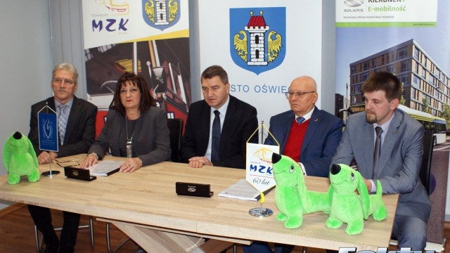 MZK w Oświęcimiu podpisał umowę z Solarisem – FILMY
