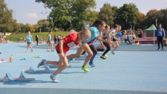 Na zakończenie sezonu lekkoatletycznego 2021 – MISTRZOSTWA  MAŁOPOLSKI  DZIECI w LA
