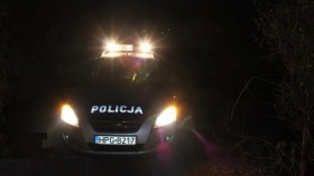 Nowa Wieś. Kolizja drogowa. Policjanci apelują o zmniejszenie prędkości oraz koncentrację za kierownicą