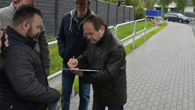 Nowy chodnik przy ul. Stara Droga w Bulowicach. Bezpieczniej dla pieszych