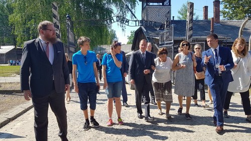 OŚWIĘCIM-BRZEZINKA. Premier Szwecji odwiedził Miejsce Pamięci i Muzeum Auschwitz.