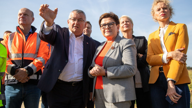 OŚWIĘCIM. Konferencja prasowa premier Szydło i ministra Adamczyka ws. budowy S1