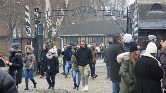 Oświęcim. Miejsce Pamięci Auschwitz ponownie otwarte dla odwiedzających