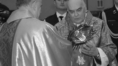 OŚWIĘCIM. Nie dożył 67. urodzin… Zmarł ks. Jerzy Brońka, długoletni proboszcz parafii pw. Wniebowzięcia NMP