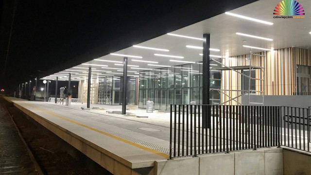OŚWIĘCIM. Nocne zdjęcia nowego dworca PKP