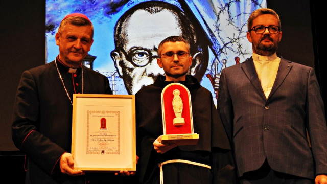 OŚWIĘCIM. O. Arkadiusz Bąk OFMConv – laureatem „Nagrody św. Maksymiliana Marii Kolbego”