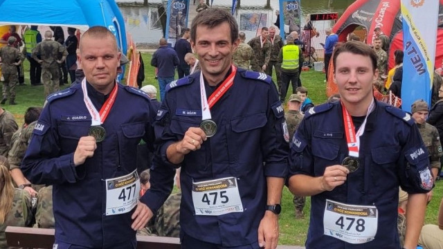 OŚWIĘCIM. Policjanci na mecie Mistrzostw Polski Służb Mundurowych w Crossie