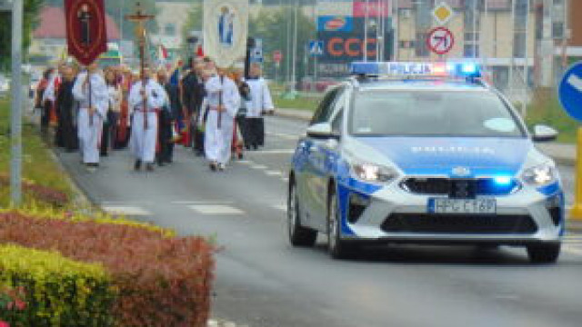 Oświęcim. Uroczystości 83. rocznicy męczeńskiej śmierci św. Maksymiliana Marii Kolbego. Utrudnienia w ruchuu