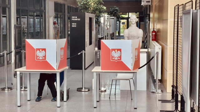 OŚWIĘCIM. Wybory Samorządowe 2024 – jak i gdzie głosować? Ile będzie kart do głosownia?