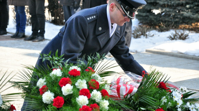OŚWIĘCIM. Złożyli kwiaty i znicze w Narodowym Dniu Pamięci Żołnierzy Wyklętych
