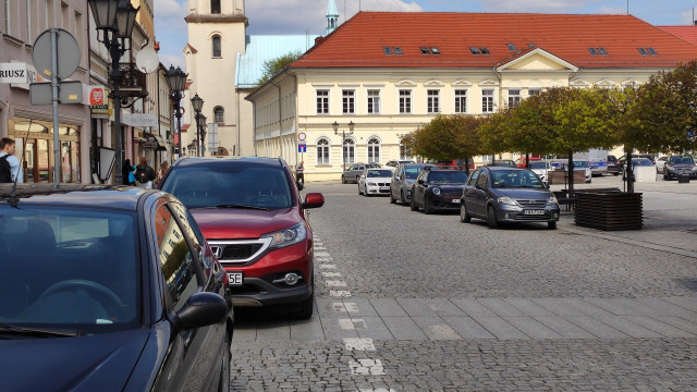 OŚWIĘCIM. Zmiany w parkowaniu w Rynku Głównym