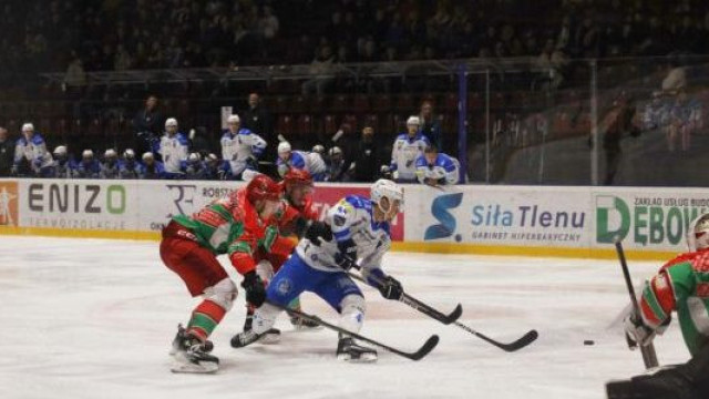 Oświęcimianie odczarowali Stadion Zimowy w Sosnowcu