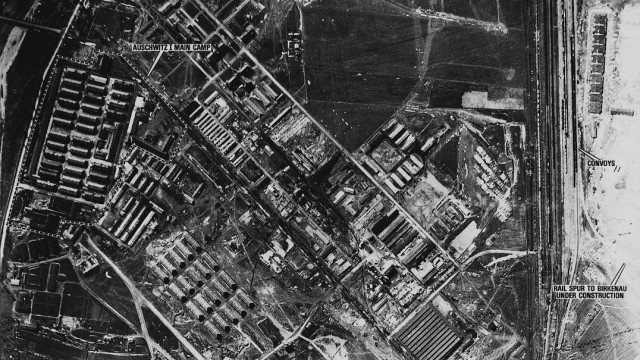 Pierwsze lotnicze zdjęcia Auschwitz-Birkenau