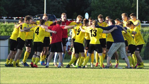 PIŁKA NOŻNA. Jednostronne derby w małopolskiej lidze