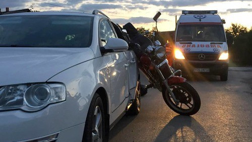 PODOLSZE. 20-letni motocyklista trafił do szpitala - ZDJĘCIA