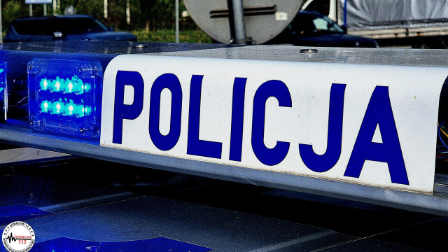 Policjanci ratowali mężczyznę, który targnął się na swoje życie