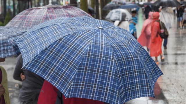 Popołudnie będzie deszczowe. Może się pojawić grad