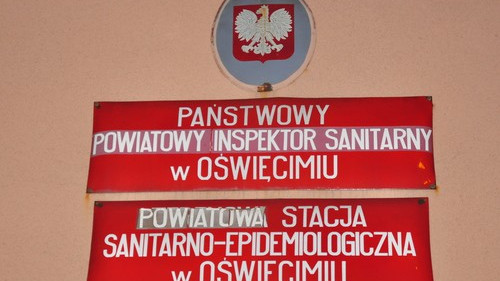 PORĘBA WIELKA. 15 osób trafiło do szpitala. Zatruli się na weselu