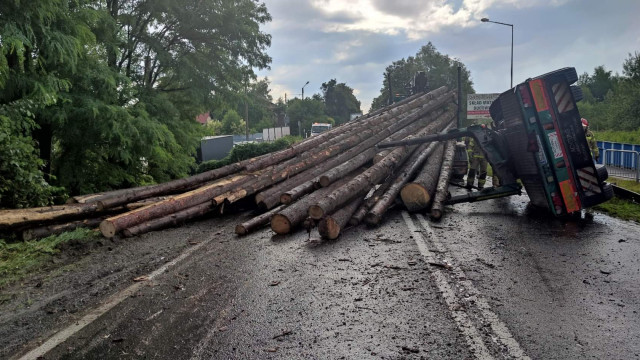 Poważne utrudnienia w Kętach na DK52