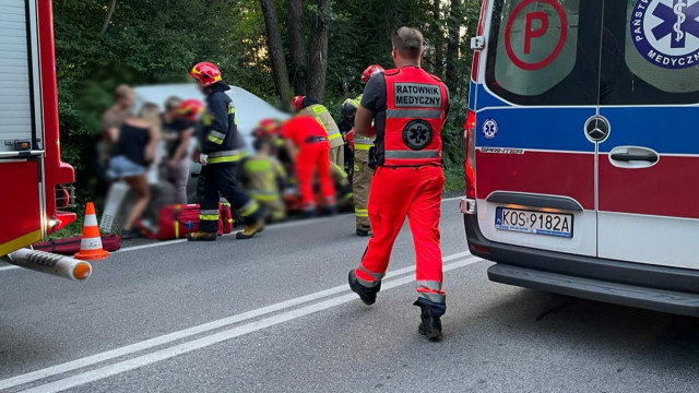 Poważny wypadek w Grojcu. Trwa reanimacja jednej osoby – ZDJĘCIA!