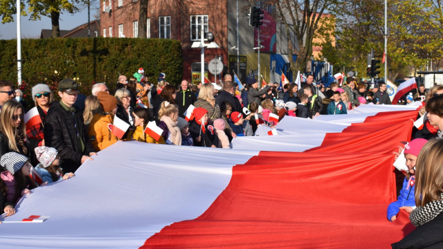 POWIAT. 103. rocznica odzyskania przez Polskę niepodległości