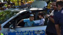 Powiat oświęcimski. Policjanci promują bezpieczeństwo,  podczas festynów oraz pikników rodzinnych. Wykaz festynów, na których można spotkać się z policjantami