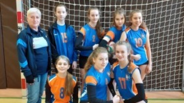 Powiatowe Igrzyska Młodzieży w Piłce Siatkowej Dziewcząt