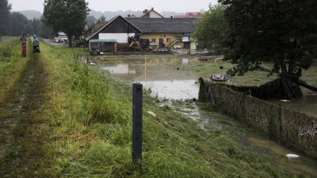 Powódź w Małopolsce. Poranny raport i nowe zdjęcia
