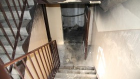 Pożar w mieszkaniu na Os. Nad Sołą i ewakuacja bloku