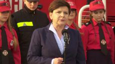 Premier Beata Szydło na obchodach Dnia Strażaka w Skidziniu
