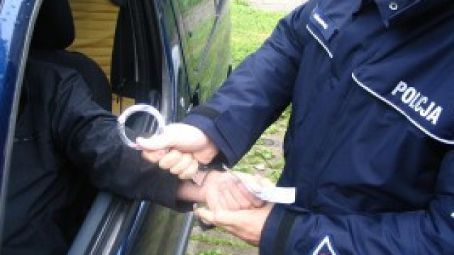 Próbował przekupić policjantów