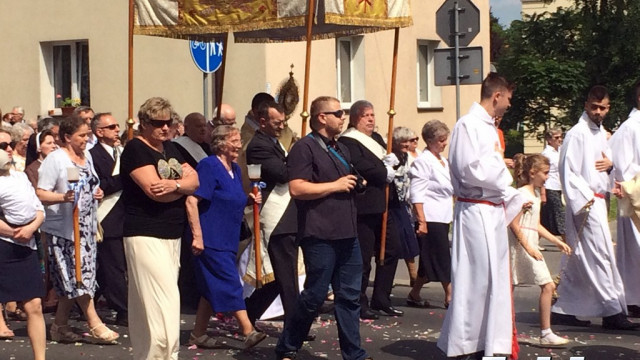 Procesje Bożego Ciała na naszych ulicach – FOTO