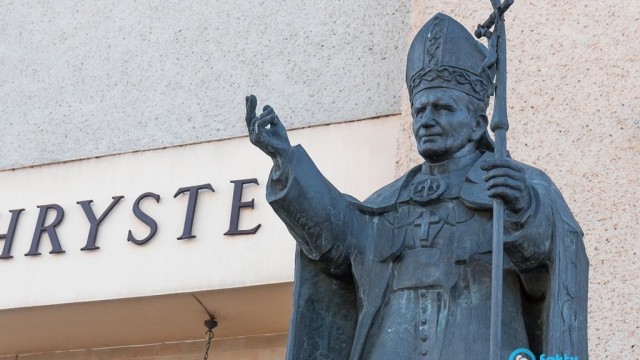Radni PiS chcą budowy pomnika Jana Pawła II