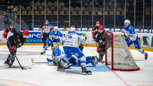 Re-Plast Unia Oświęcim wygrywa drugi mecz ćwierćfinału play-off! Pewne zwycięstwo nad Comarch Cracovią