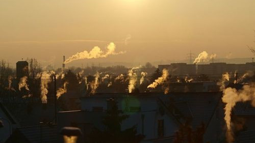 REGION. Walka z trucicielami nabiera realnych kształtów. Gotowy jest projekt uchwały antysmogowej