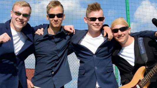 Rewelacyjny Dzień Sąsiada gimnazjalnej Trójki – FOTO