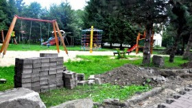Ruszyły prace związane z modernizacją ogrodzenia przedszkola w Nowej Wsi