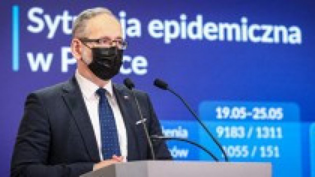 Rząd ogłosił kolejne etapy luzowania obostrzeń. Wracają eventy, targi i konferencje