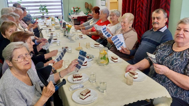 Seniorzy z Oświęcimia uczą się, jak uniknąć oszustw i wyłudzeń