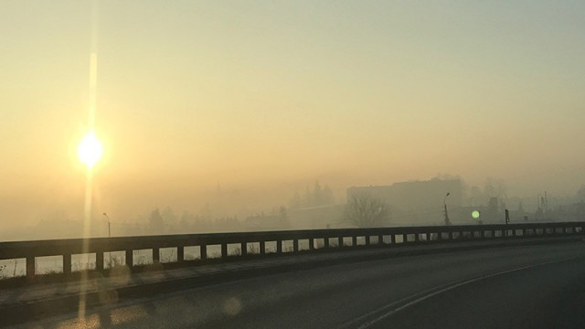 ŚLĄSK. Bezpłatny transport dla kierowców w związku ze smogiem